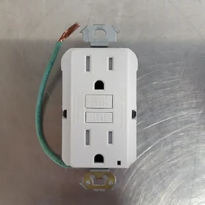 GFCI Duplex Receptacle 15A 125V