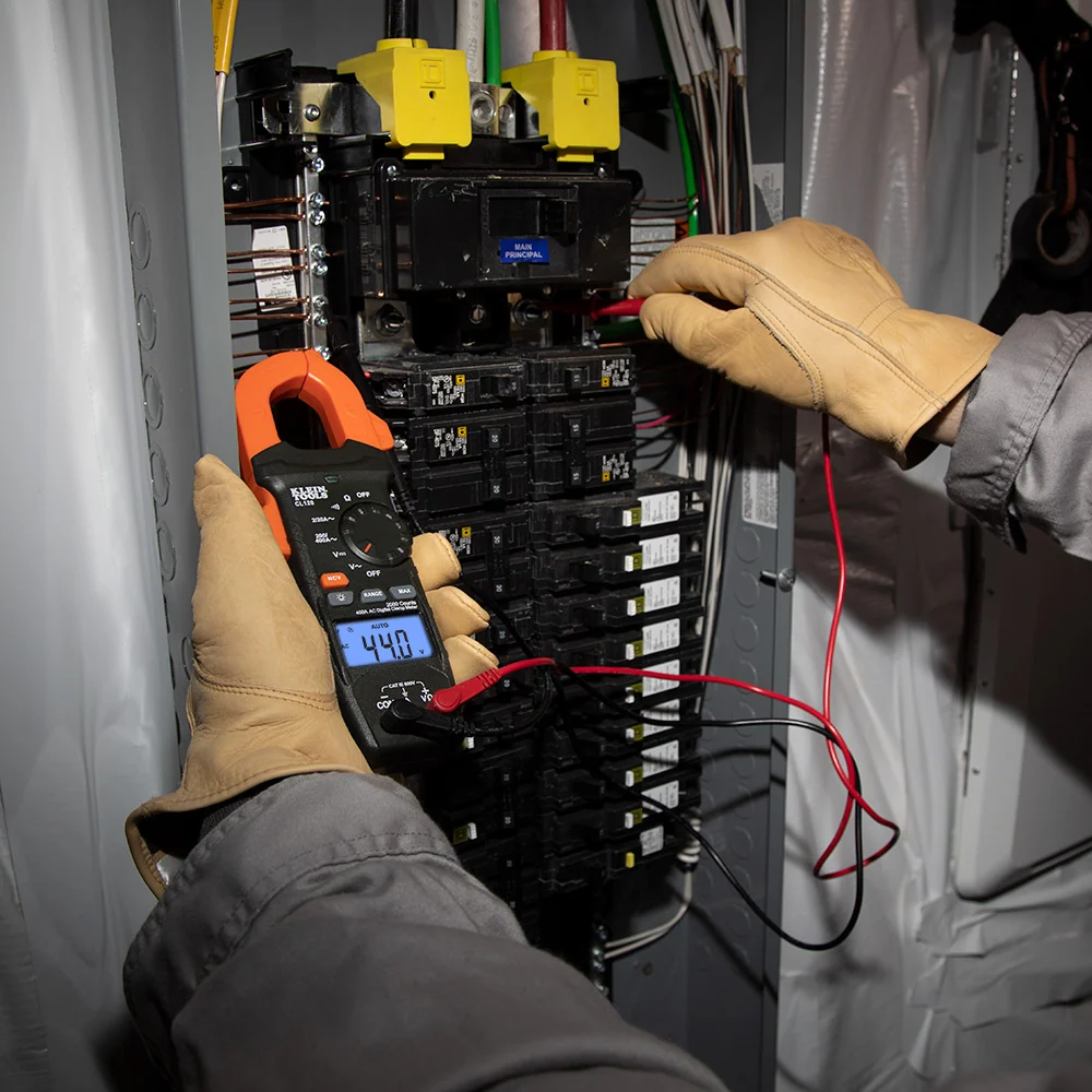 KLEIN TOOLS Clamp Meter Electrical Test Kit