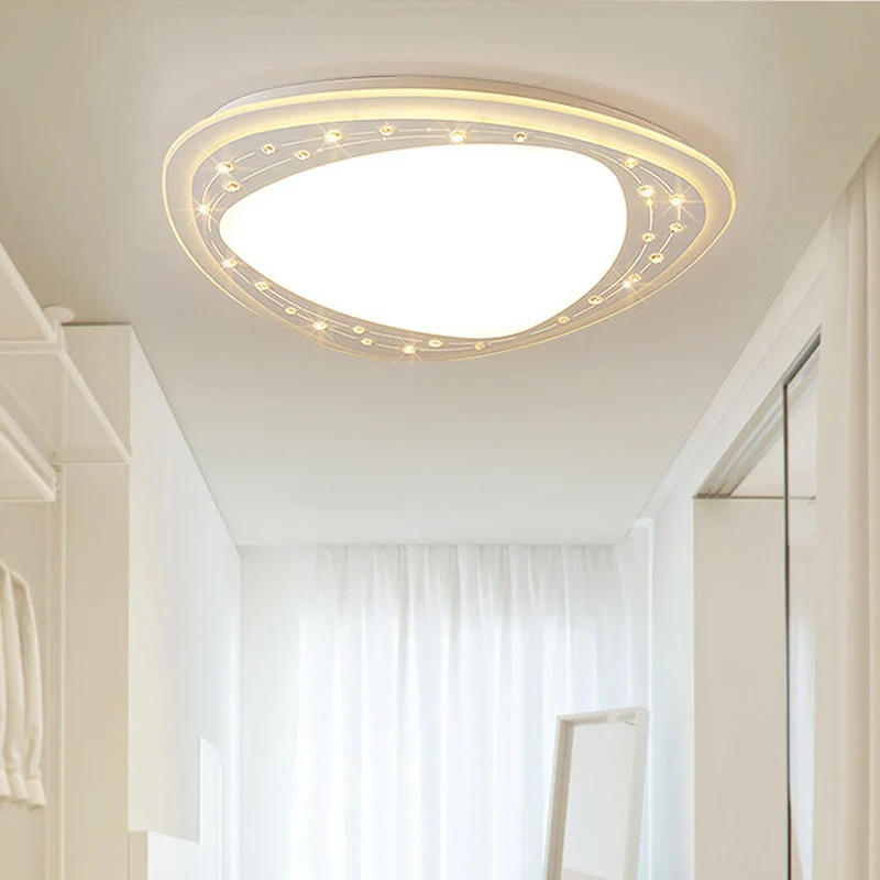 Acrylic Triangle LED Flush Ceiling Light Crystal Bead Hedendaags Ceiling Mount Light White Bedroom White