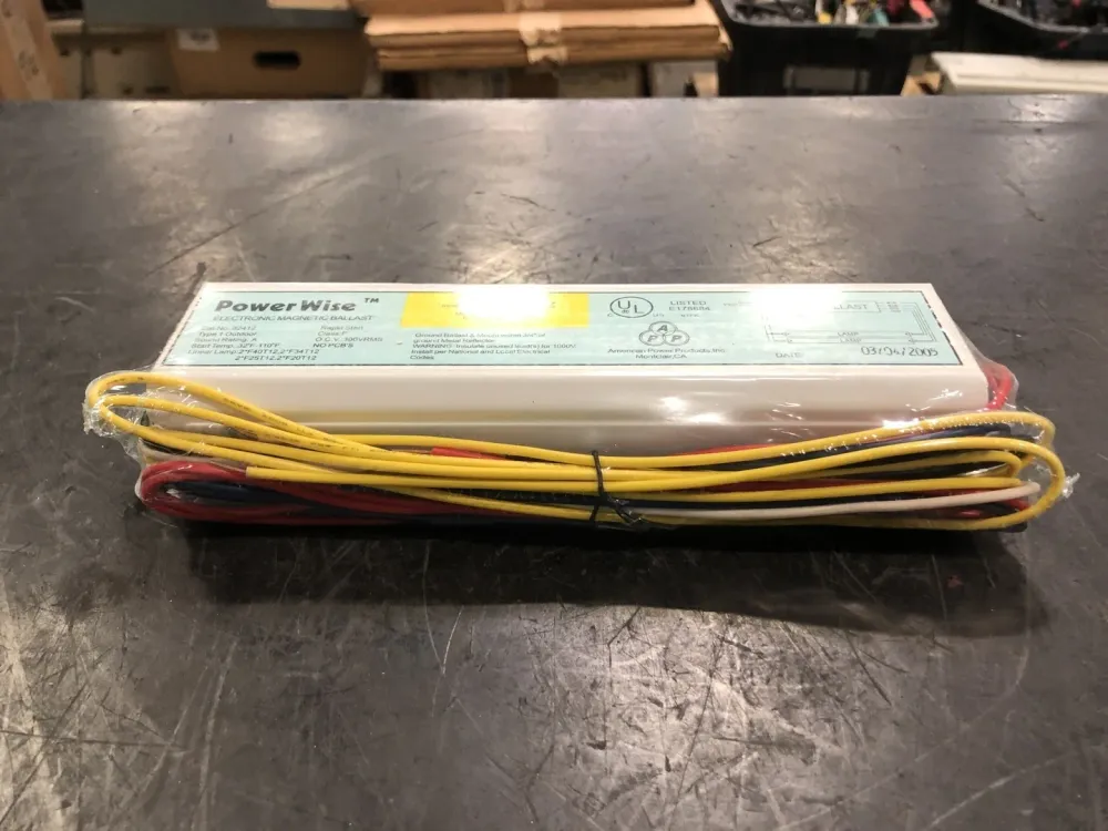 120 Volts 2 Lamps Electronic Magnetic Ballast 82412 | Snel Leverbaar
