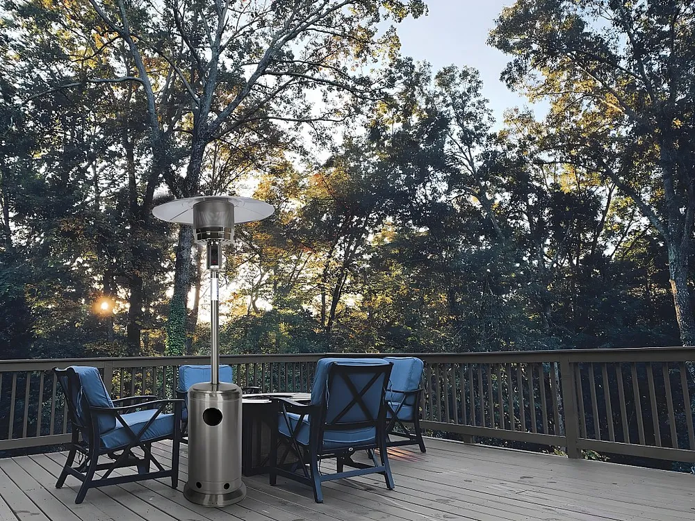 Brandwerend Gasverwarmer parasol "Solar" 13 KW - Reflector van 81,5 cm - Inclusief wielen - Anti-kantelbeveiligi...