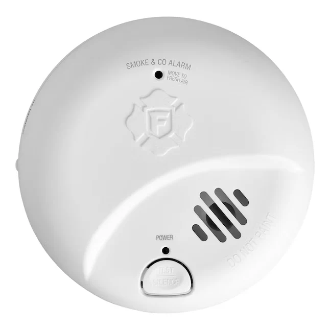 First Alert BRK 10-Year Battery-operated Ionization Combination Smoke and Carbonvezel Monoxide Detector