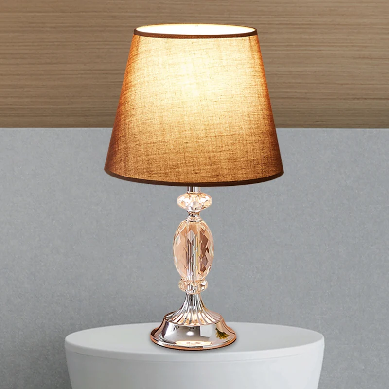 Lange levensduur 1 lamp stoffen kap tafellamp conventioneel rood/koffie/vlas taps toelopend nachtkastje lamp met afgeschui...