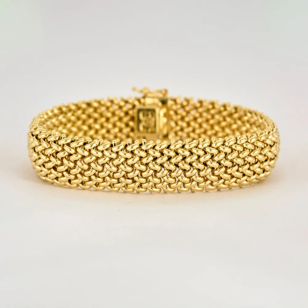 UNOAERRE yellow gold doormat mesh bracelet