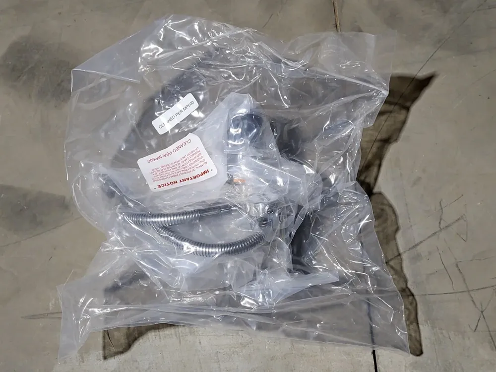 432 Dual Stage Regulator Stainless Rvs CGA580, 4323301-24-580M