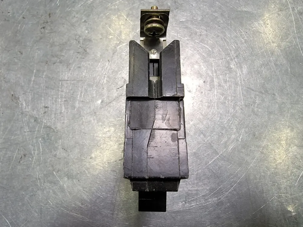 20 Amp, 1 Pole, 120/240 volts Circuit Breaker THQB1120