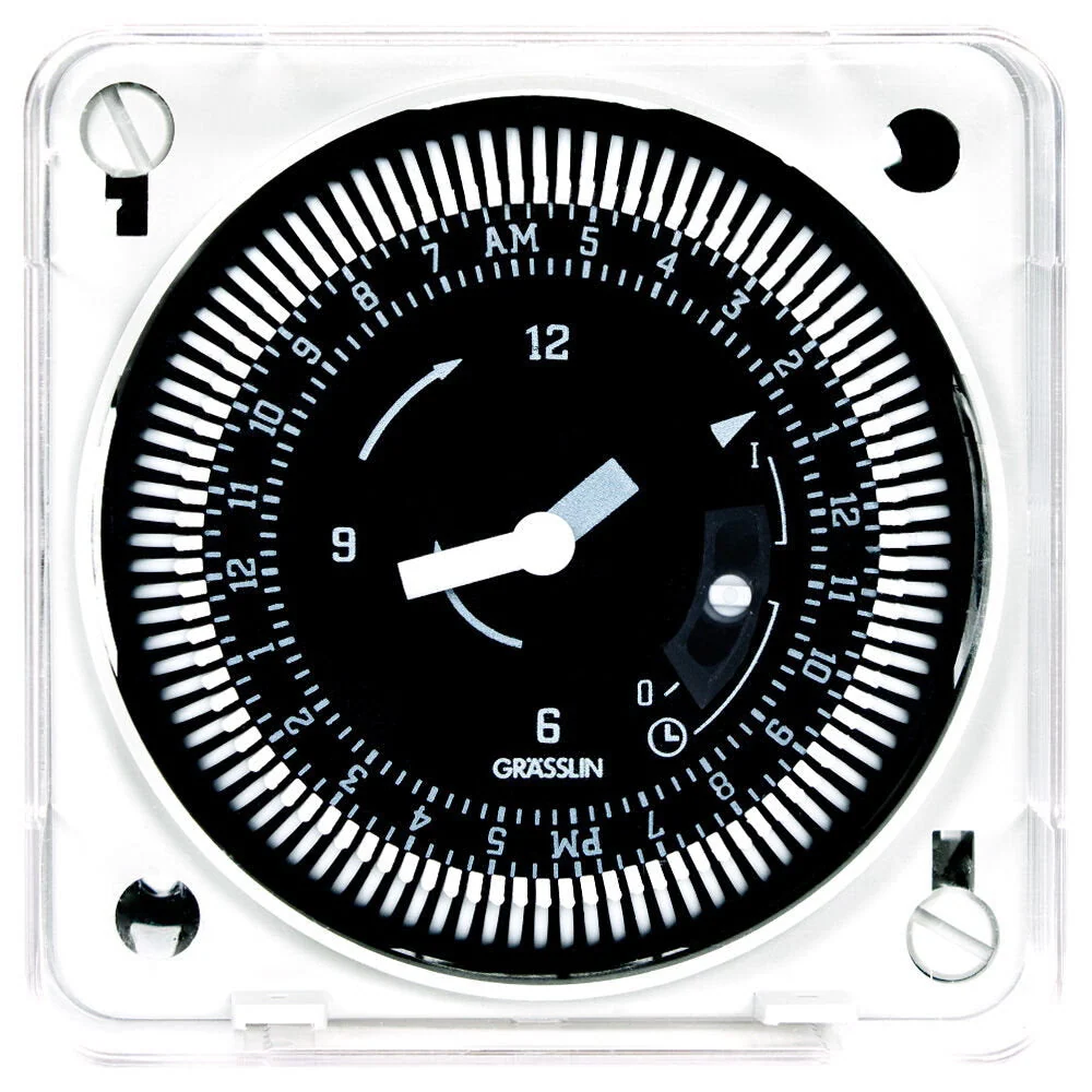Intermatic - MIL72ESTUZH-120 - 24-Hour 120V Electromechanical Flush Mount Timer Module voor Verlichting