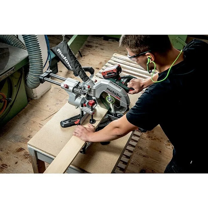 Metabo Accu-afkortzaag met trekfunctie KGS18 LTX BL 254 - 18 V, Diameter zaagblad: 254 mm, Onbelast toerental: 4.000 tpm