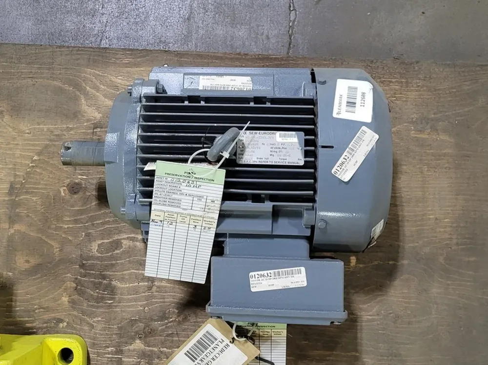 Krachtige 10 hp, 330/575 volts, 1740 rpm, Electric Motor DV132M4