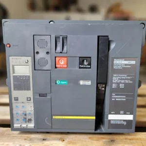 1600 Amp, 3 Pole, 600 Volt Circuit Breaker w/ Matching Rack NW16H Geschikt voor 230V