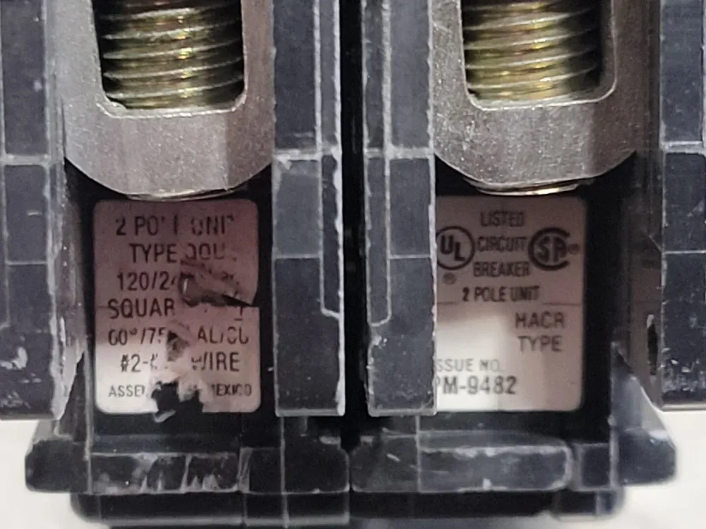15 Amp, 2 Pole, 120/240 volts Circuit Breaker QOU215 - directe montage