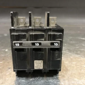 15 Amp, 3 Pole, 240 volts Circuit Breaker BQ3B015
