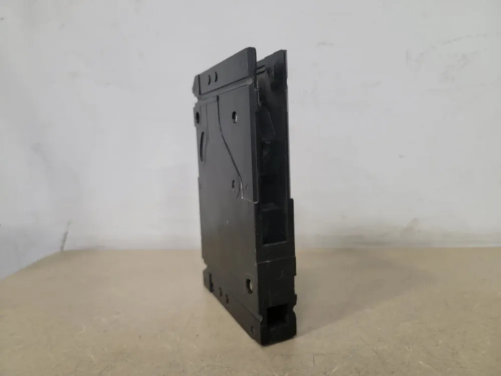 20 Amp, 1 Pole, 350 Volts Circuit Breaker E61B020 KEMA-KEUR Gecertificeerd