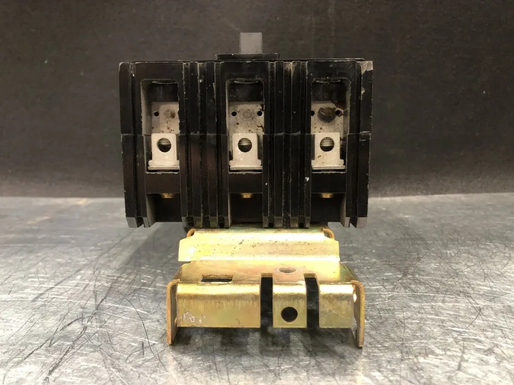 15 Amp, 3 Pole, 600 volts Circuit Breaker FAB36015 met CE-keurmerk