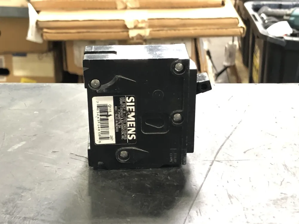 Huisinstallatie 15 Amp, 1 Pole, 120/240 volts Circuit Breaker QP115