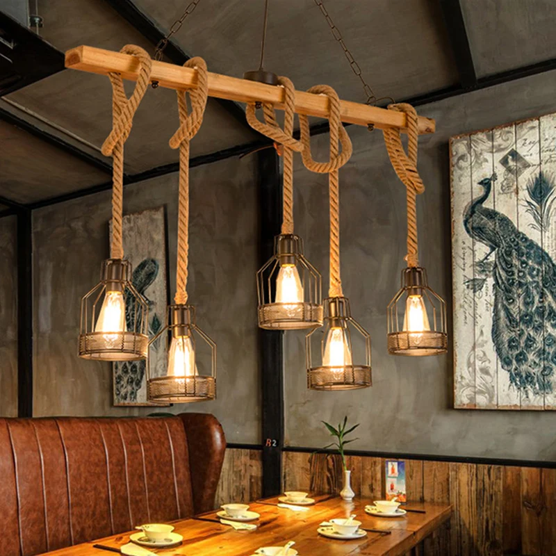 Professionele Waterdichte Houten lineaire eilandlamp Rustieke hanglamp voor restaurants met gaaskooi