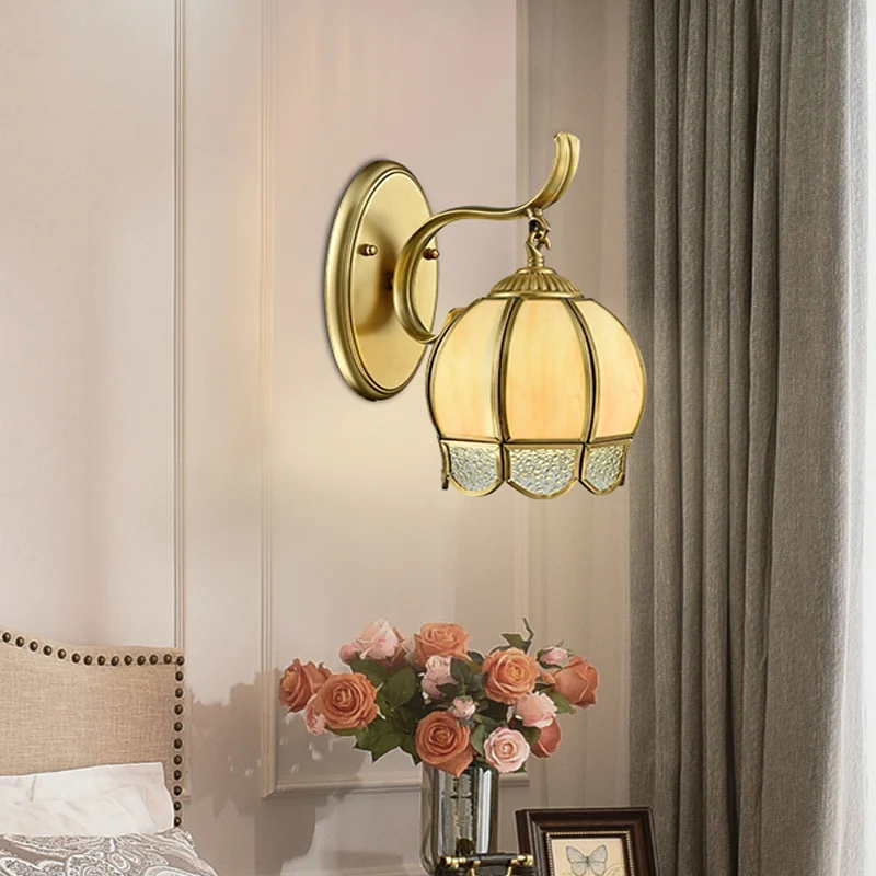 Professionele Waterdichte Tan glas messing afwerking Sconce Light Globe 1/2-kops traditionele wandlamp met wervelarm