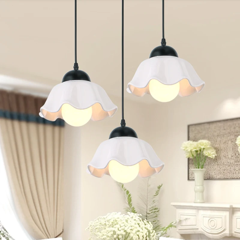 1/3 Light Ceiling Pendant Light Klassiek Scalloped Black Ceramic Hanging Lamp Dining Room Black