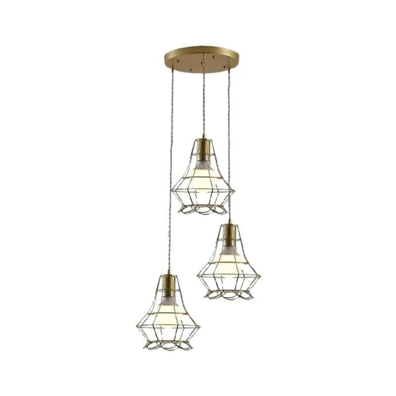 Gouden hanglamp met 3 lampen, antiek ijzeren plafondhanger met kroonblad en ronde/lineaire luifel
