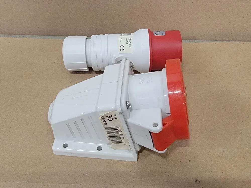 16 Amp Check Valve CO416/6H w/ Plug CT416/6H