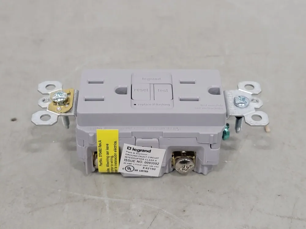 15A, 125V Self-test GFCI Receptacle 1597GRY