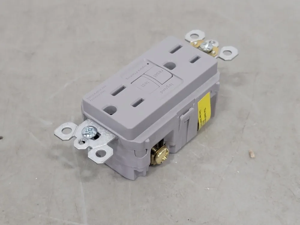 15A, 125V Self-test GFCI Receptacle 1597GRY