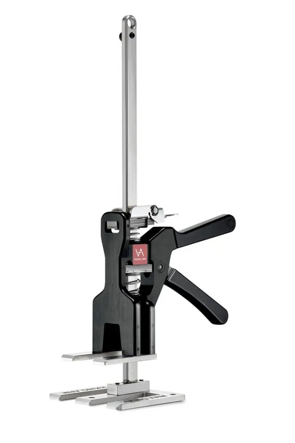 Viking Arm - krachtige en veelzijdige hulptool - capaciteit 150 kg.
