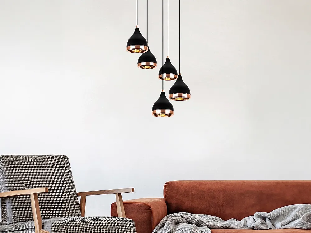 Metalen plafondlamp met regelbare hoogte zwart en koperkleurig - 5 lampenkappen - D43 x H45/135 cm - YILDO. met 3 Lichtpunten