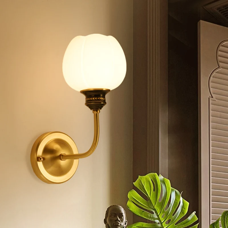 Gouden 1/2-lamp schanslamp antieke melkachtige glazen knop wandlamp voor woonkamer voor Binnen en Buiten