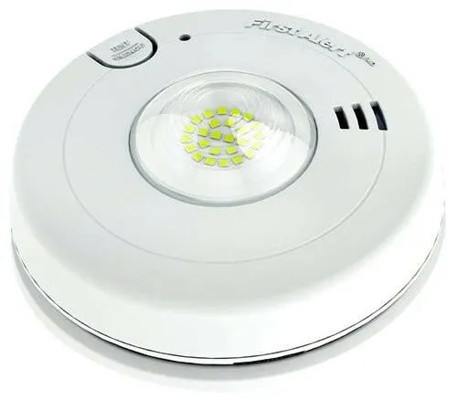 First Alert BRK 7020BSL Hardwired Hearing Impaired Smoke Detector LED Strobe Light