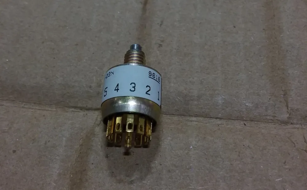 Rotary Switch 51MB30-01-1-02N