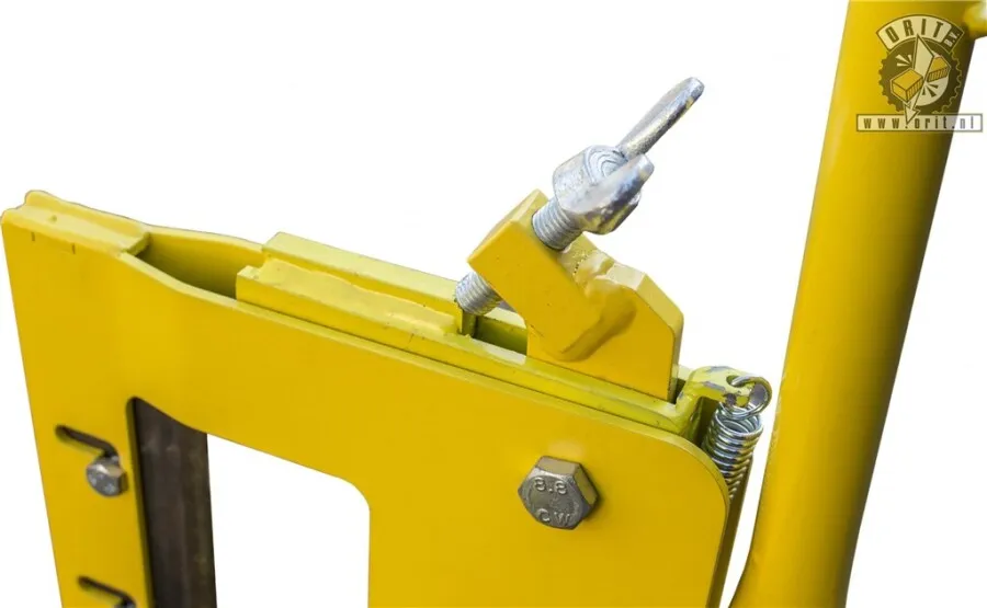 Orit gevelsteenknipper - Quattro-Quattro - 4 formaten - B75 mm - H90-120 mm - geel
