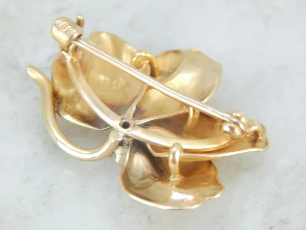 Lucky Four Leaf Clover Brooch Diamond Detail