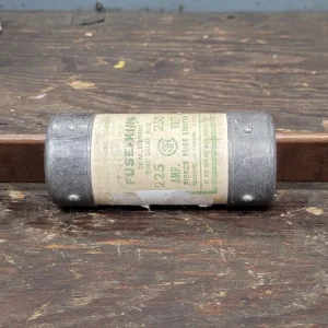 Aardlekschakelaar 225 Amp Time Delay Fuse