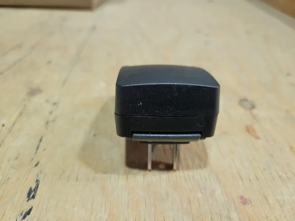 0.3 Amp 240 Volts Switching Power Supply PSAI05R-050Q