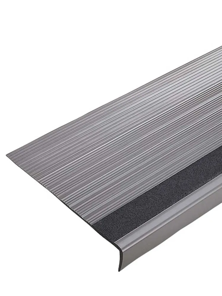 Mannington 250 Elastisch Stair Treads – 60" Square Profile 030