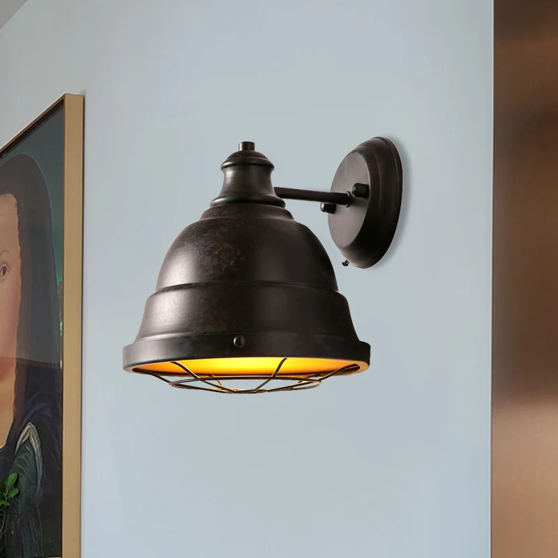 Industrieel Retro Wandlamp met 1 lichtkoepel en draadkooi, nostalgisch stijl, zwart/verweerd koper, ijzeren wandkandelaar...