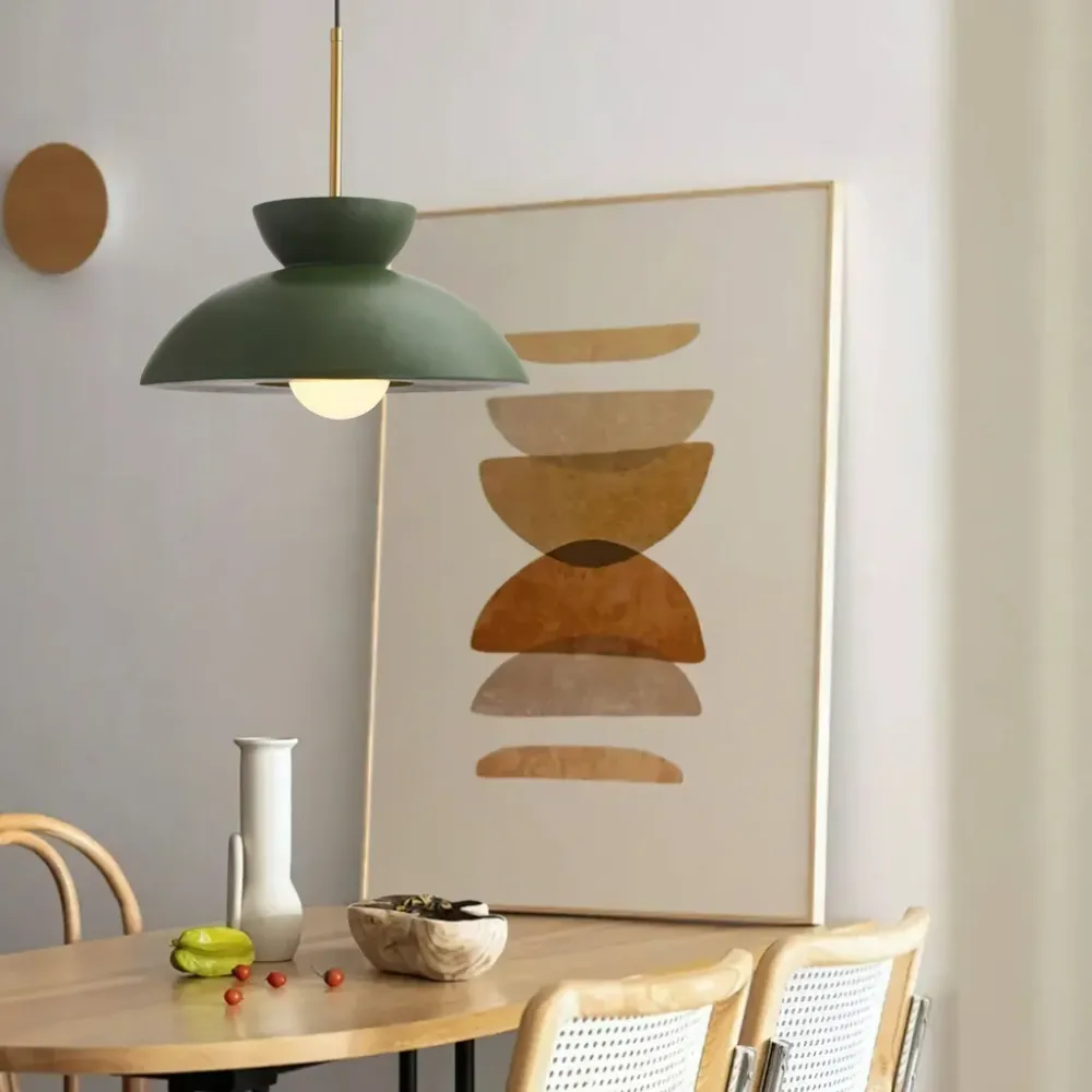 Njord Augustus Scandinavische minimalistische hars hanglamp Zwart At Ease Home Life