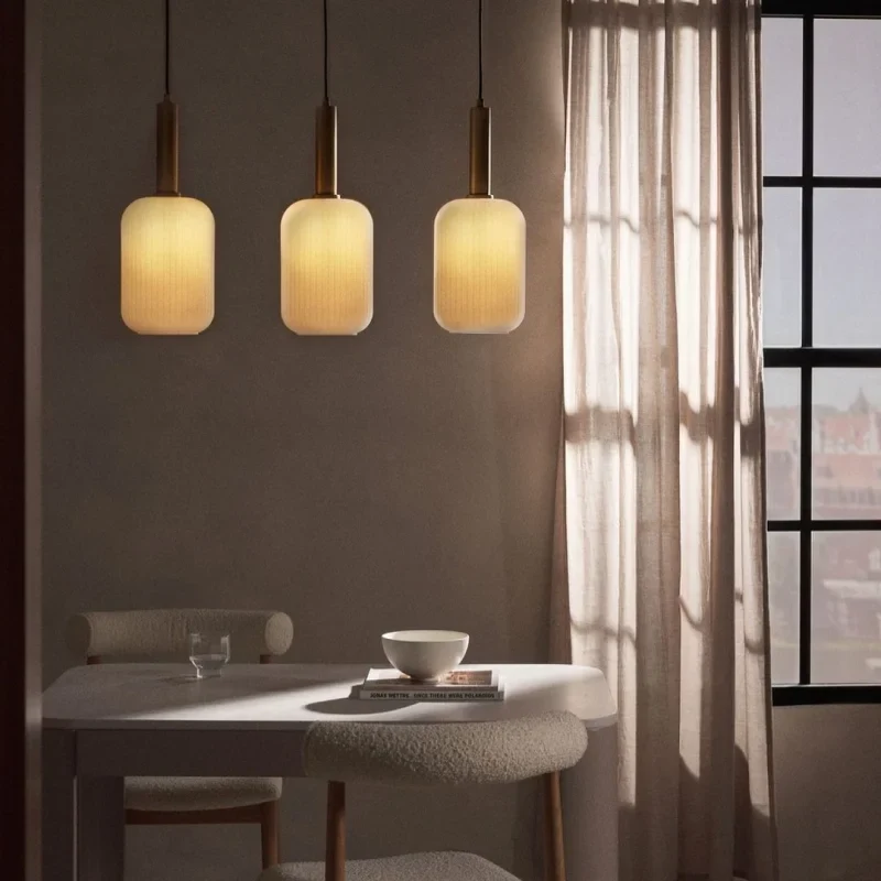 Nyrielle Minimalistische Opel glazen hanglamp White At Ease Home Life