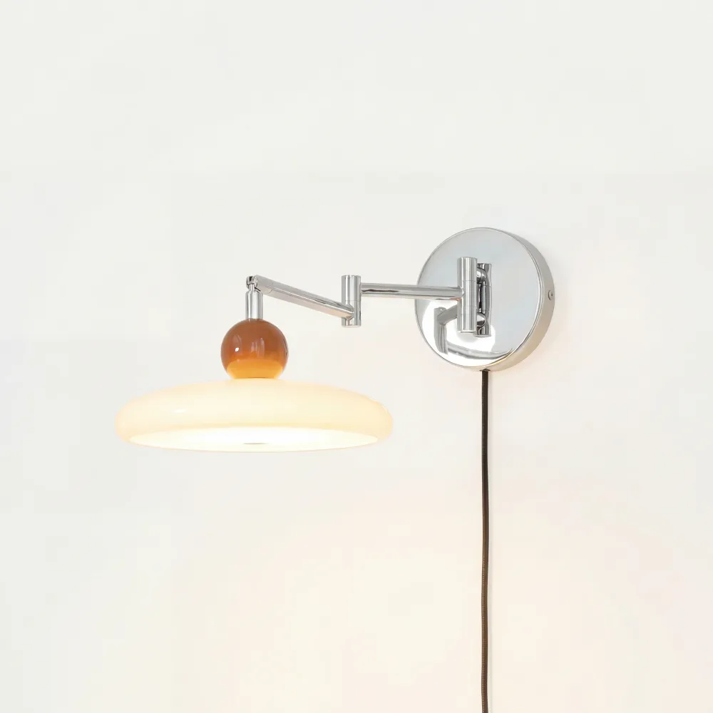 Solara verstelbare schommelarm wandlamp At Ease Home Life