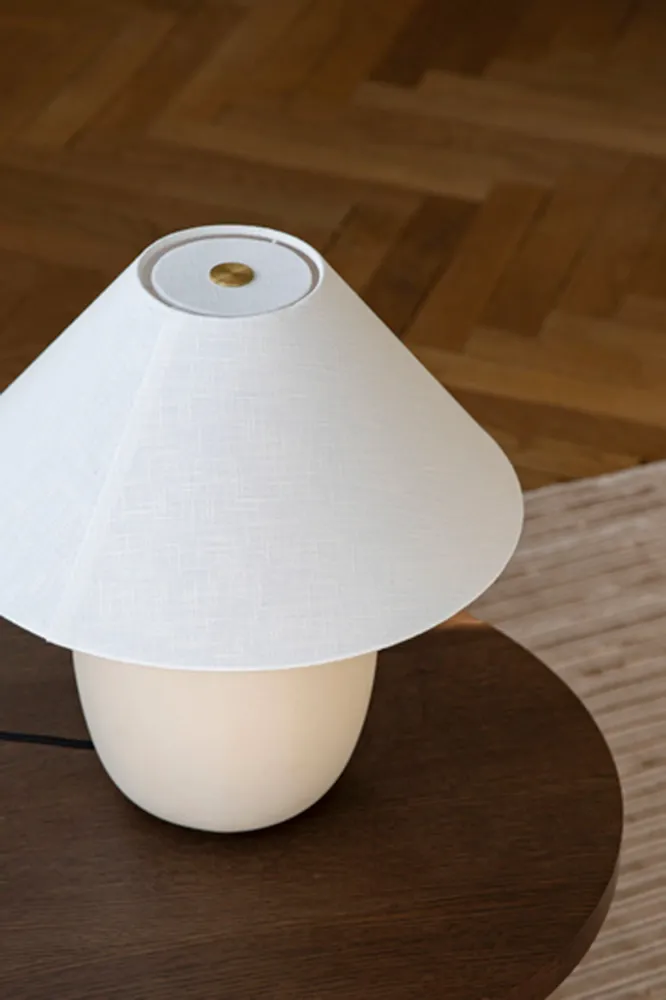 Torso Table Lamp Sand/ Off White Audo Copenhagen