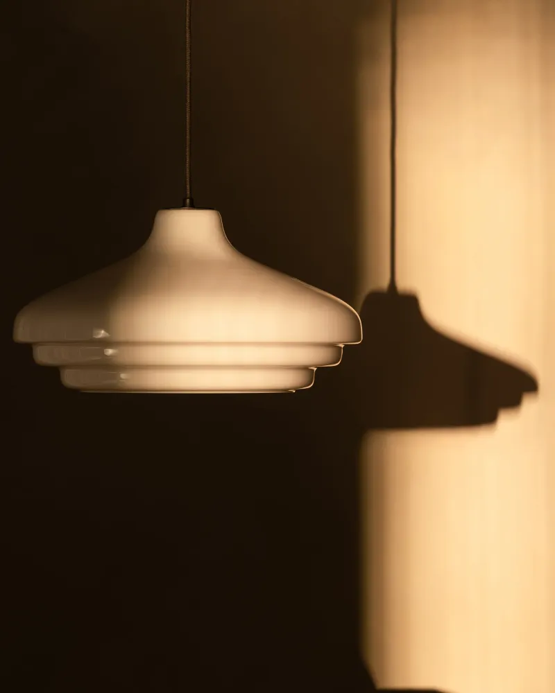 Brookfield Grote Hanglamp Opaalglas - Brons