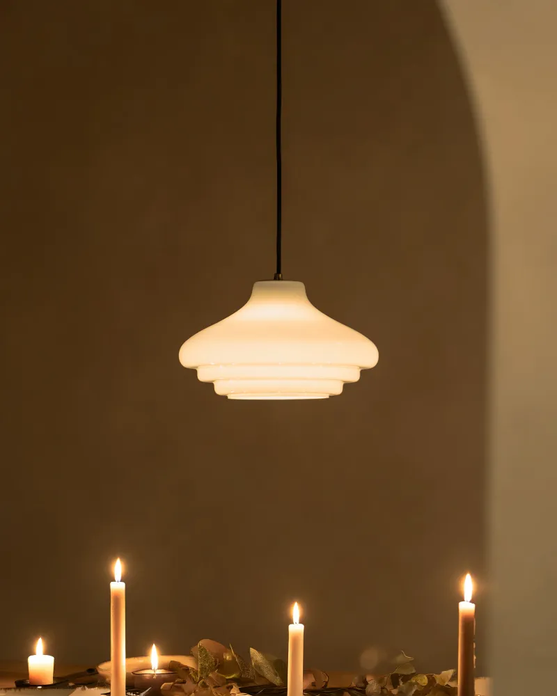 Brookfield Medium Hanglamp Opaalglas - Antiek Messing