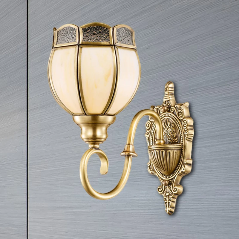 1/2-Head Flower Sconce Light Armatuur Traditionele Messing Metalen Wandlamp Sconce voor Slaapkamer Clearhalo