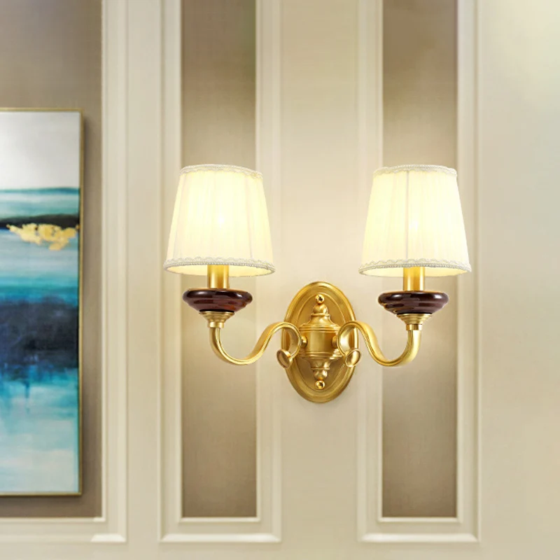 1/2-lamps stoffen wandlamp Traditionele messing afwerking Taps toelopende wandlamp voor eetkamer Clearhalo