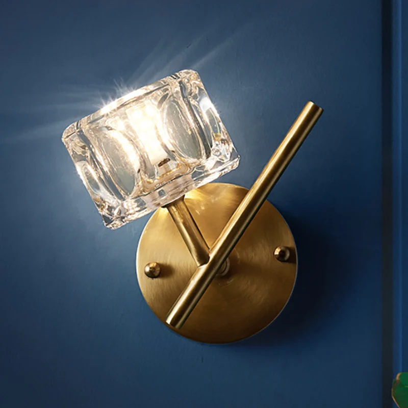 1/2-lichts slaapkamerwandverlichting moderne stijl, messing afwerking met vierkante, heldere kristallen kap Clearhalo