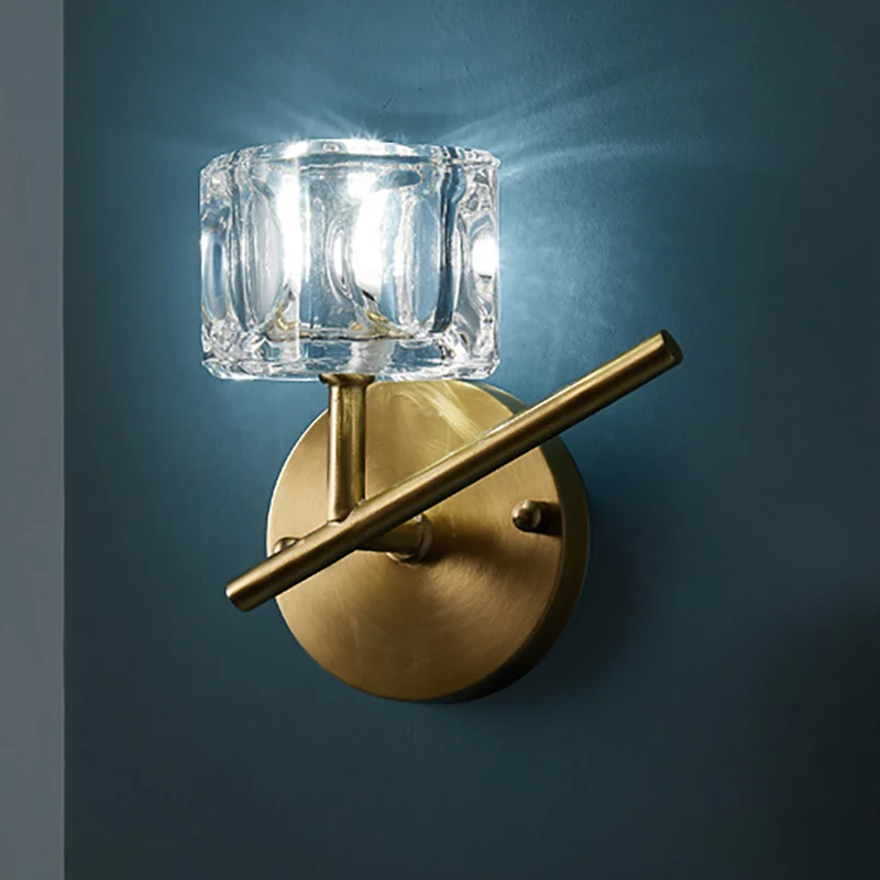 1/2-lichts slaapkamerwandverlichting moderne stijl, messing afwerking met vierkante, heldere kristallen kap Clearhalo