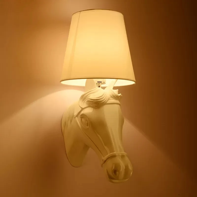1-koppige paardenkop-wandlamp met emmerkap Rustieke harswandlamp wit voor nachtkastje Clearhalo