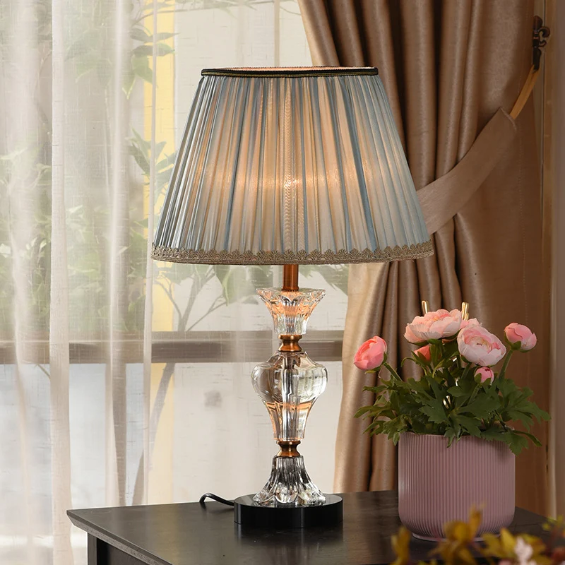 1-koppige woonkamer tafellamp modernistische rood/blauwe leeslamp met conische stoffen kap Clearhalo