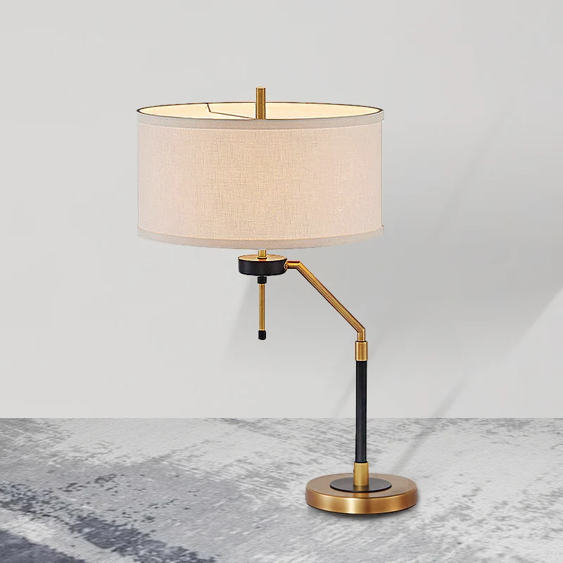 1-lichts bureaulamp Traditionele trommelstof-leeslamp messing voor slaapkamer met voet Clearhalo